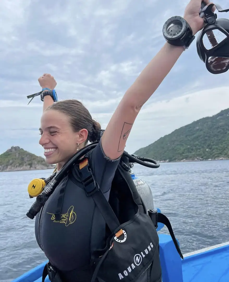 Divinely Zoey’s Big Latina Boobness Has Those Buttons Fighting For Their Life