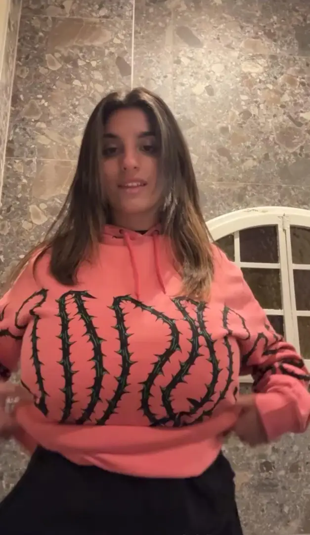 Heavy Bangers and Maximum Fabric Strain: These Perfect Pillows are Working the Buttons OT