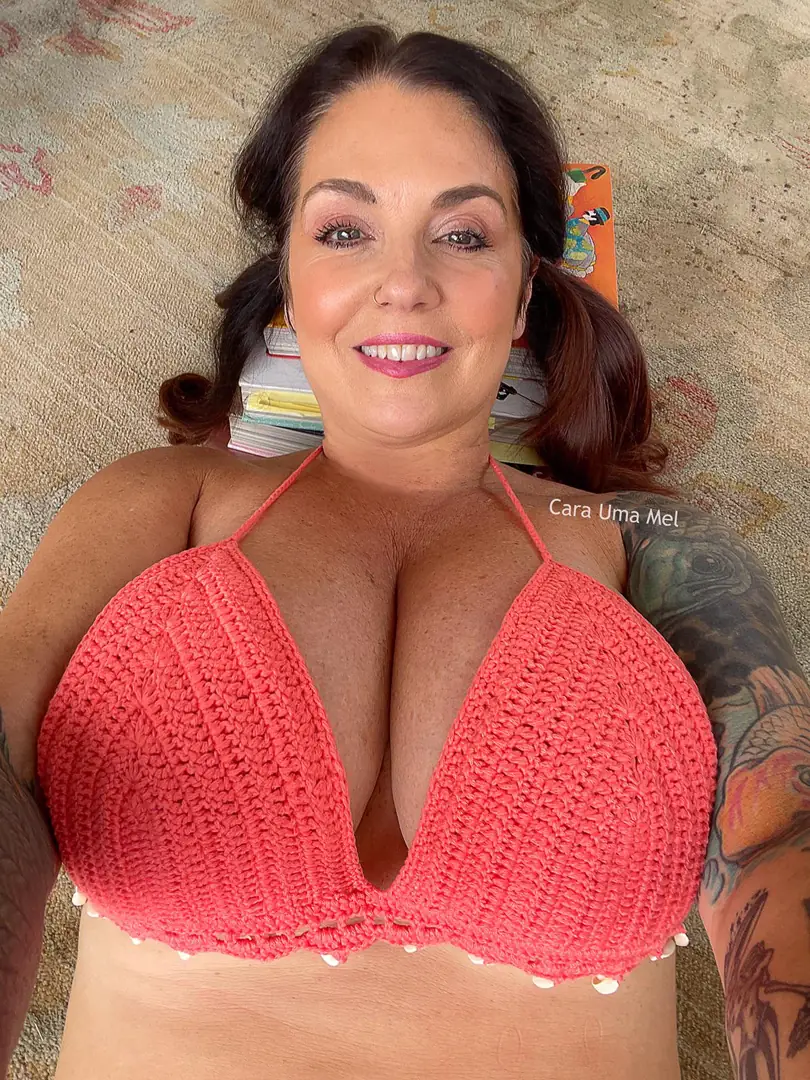 Hot Clothed or Naked I Am the Best Gift to Unwrap