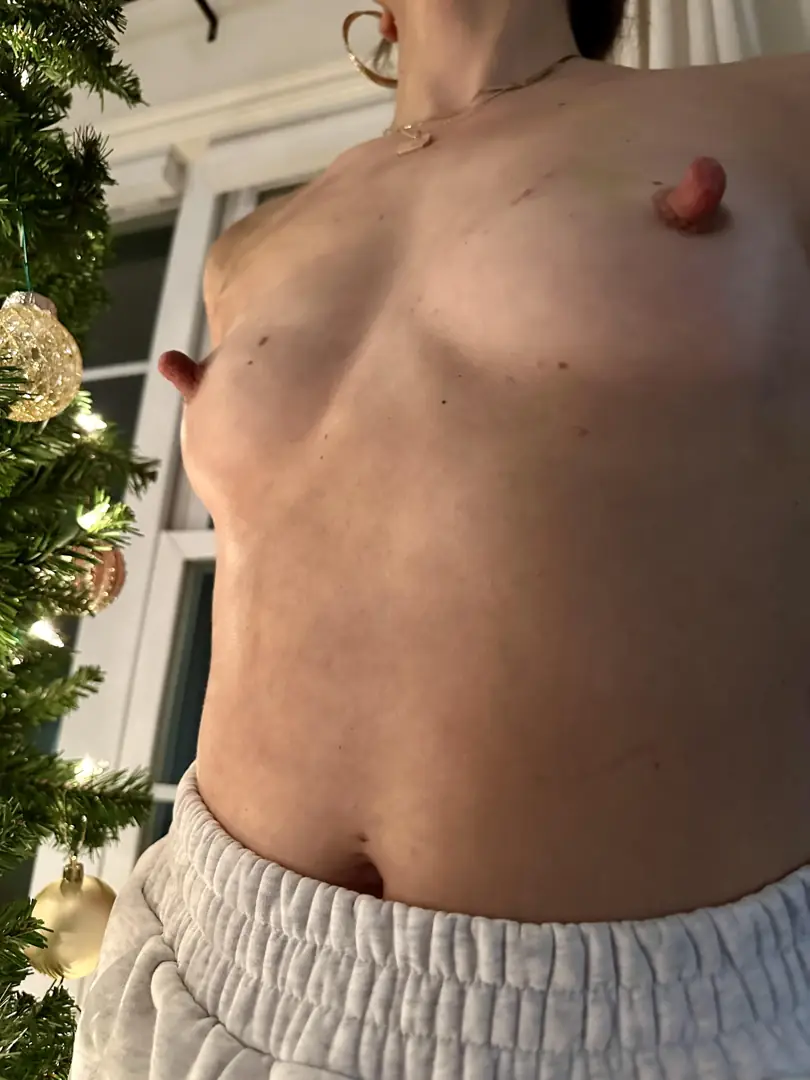 Sensational Stunning Nips Perfect For You To Milk