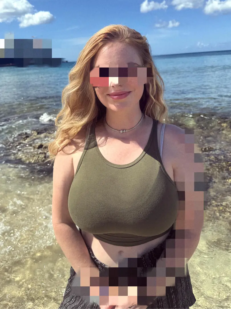 Slim Face with a Thick Ass Body and Huge Juicy Tits