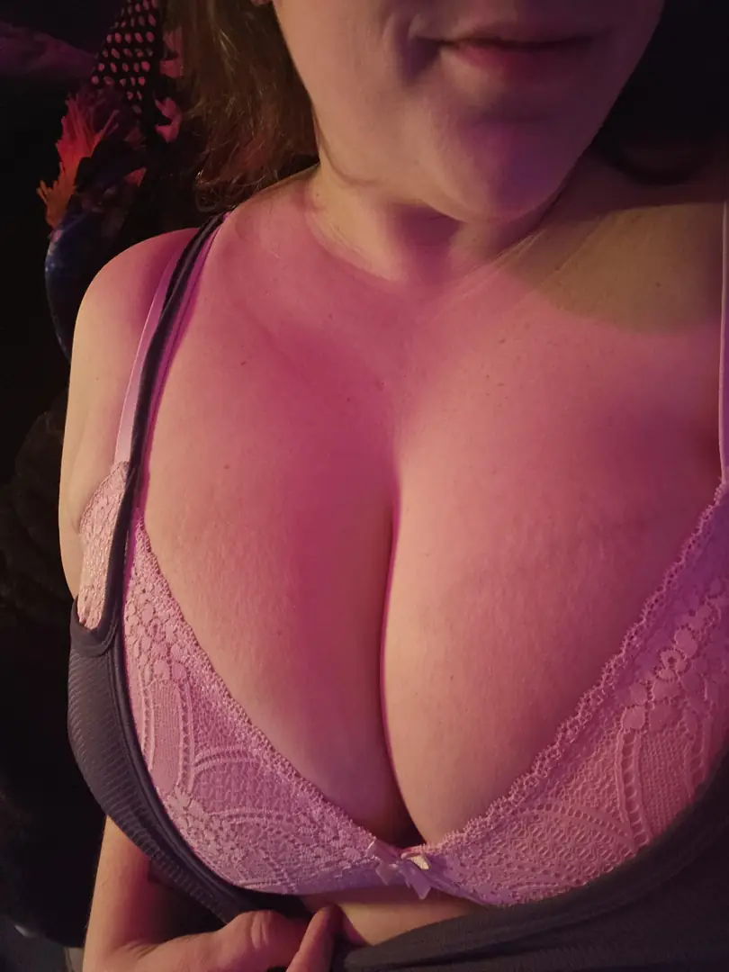 Testing the engineering of this pink dress until these fully loaded cannons burst