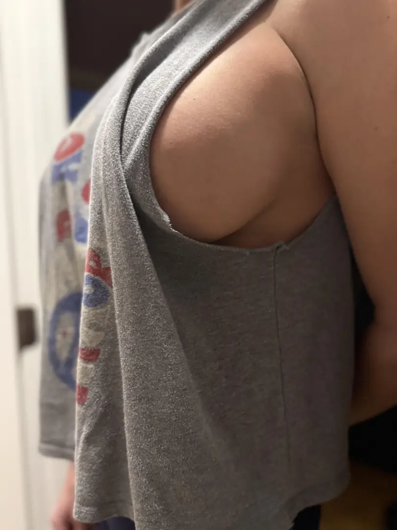 The Perfect Sideboob Distraction Worth A Thousand Stares