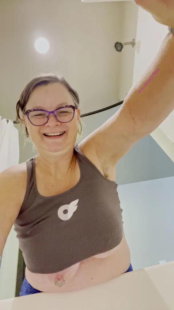 Boobs Want to Bounce? I Can’t Keep Them Contained!