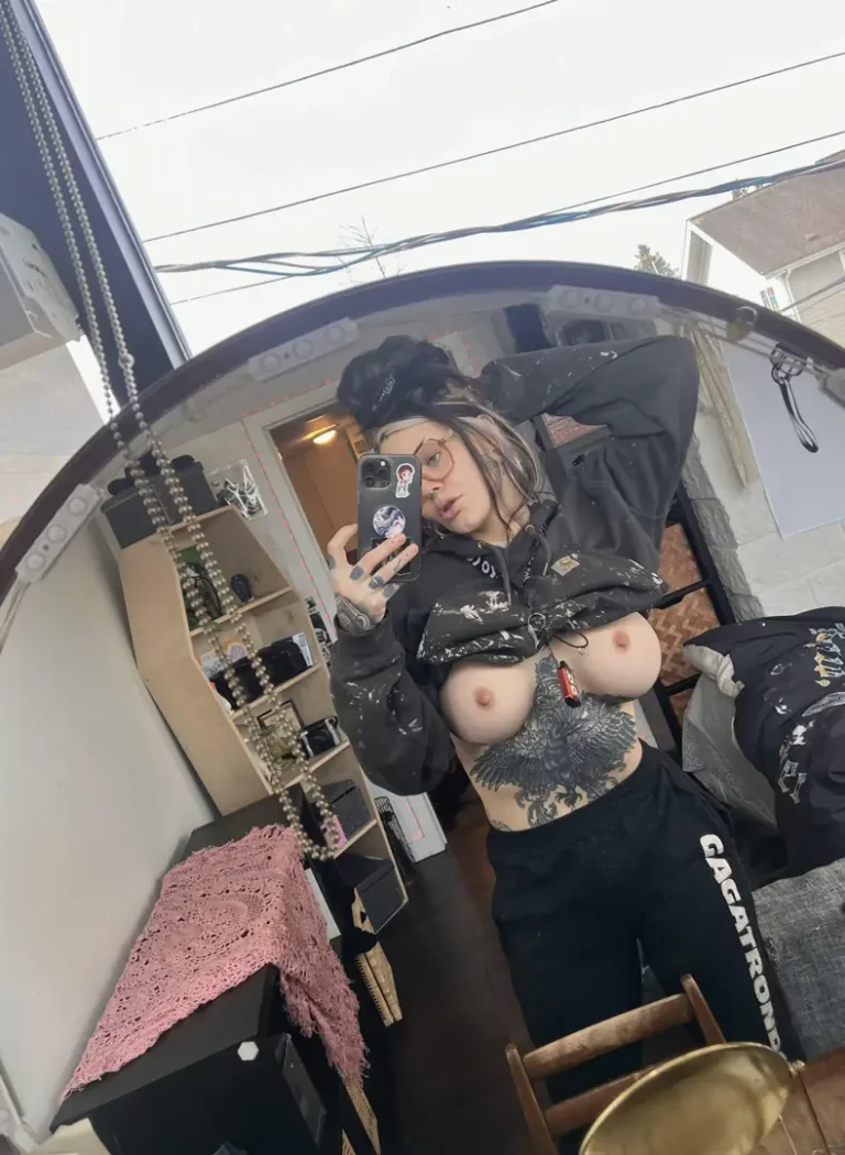 Bouncing Babes & Tempting Tats