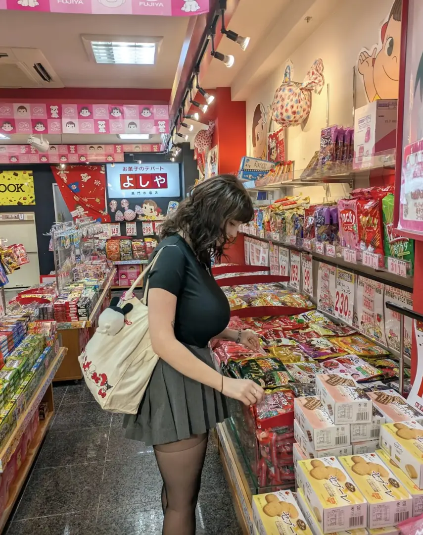 Can’t Hide These Curves: Pantyhose and Everything Else