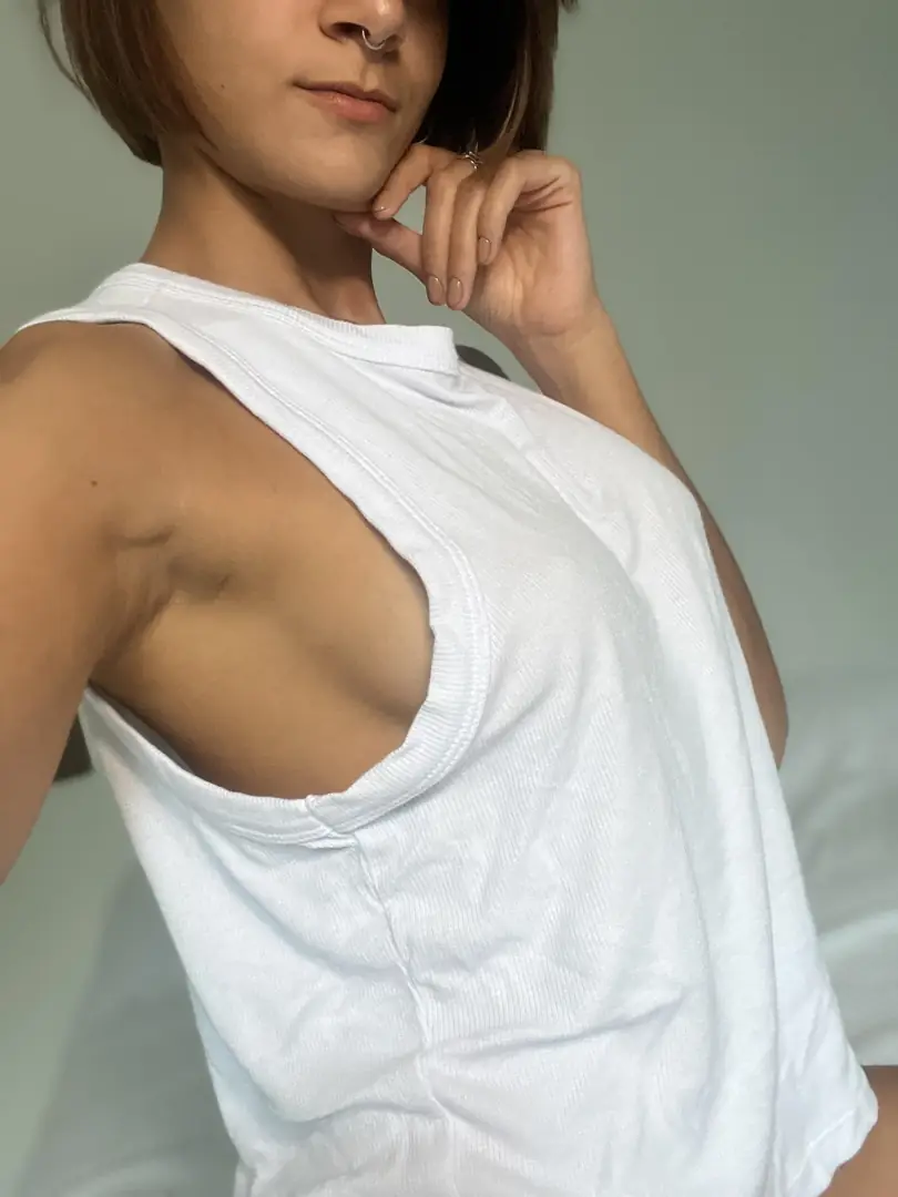 Catch This Gorgeous, Sexy View From My Angle