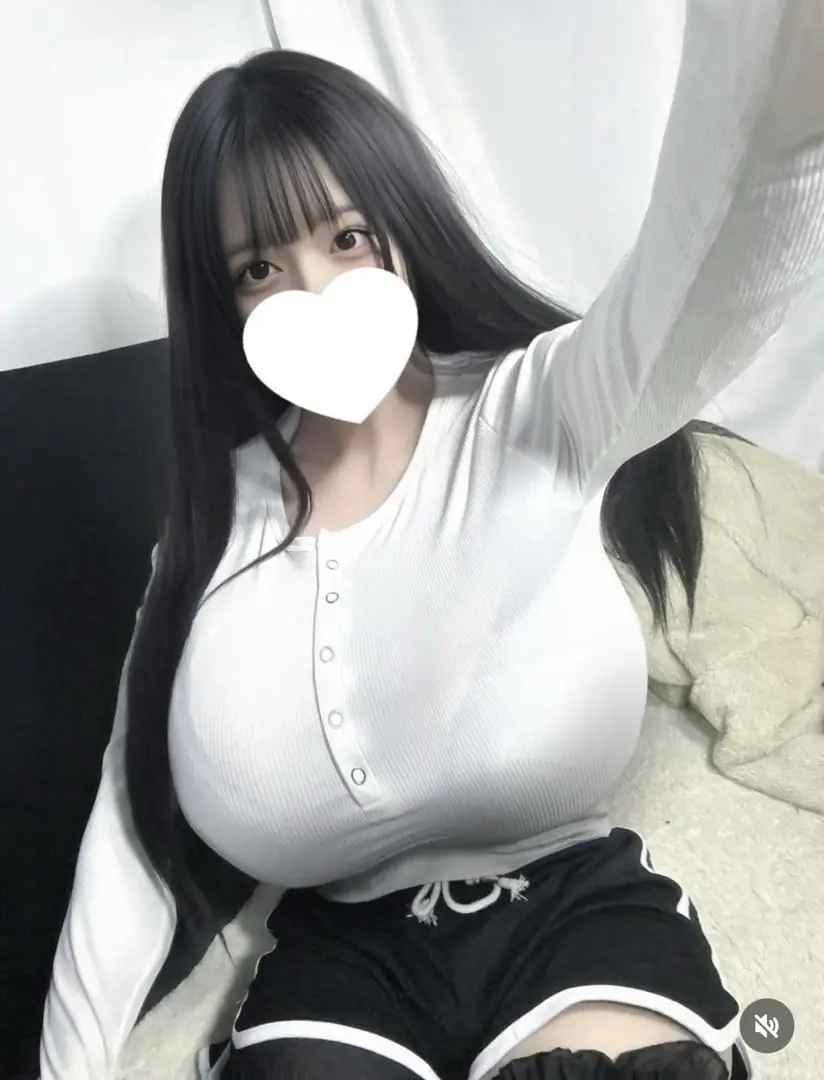 Dominican Binary Goddess: Overflowing Asian Delight!