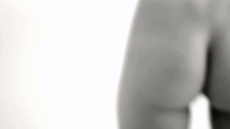 Emily Ratajkowski: Her Flawless, Perfect Tits Are Absolutely On Point