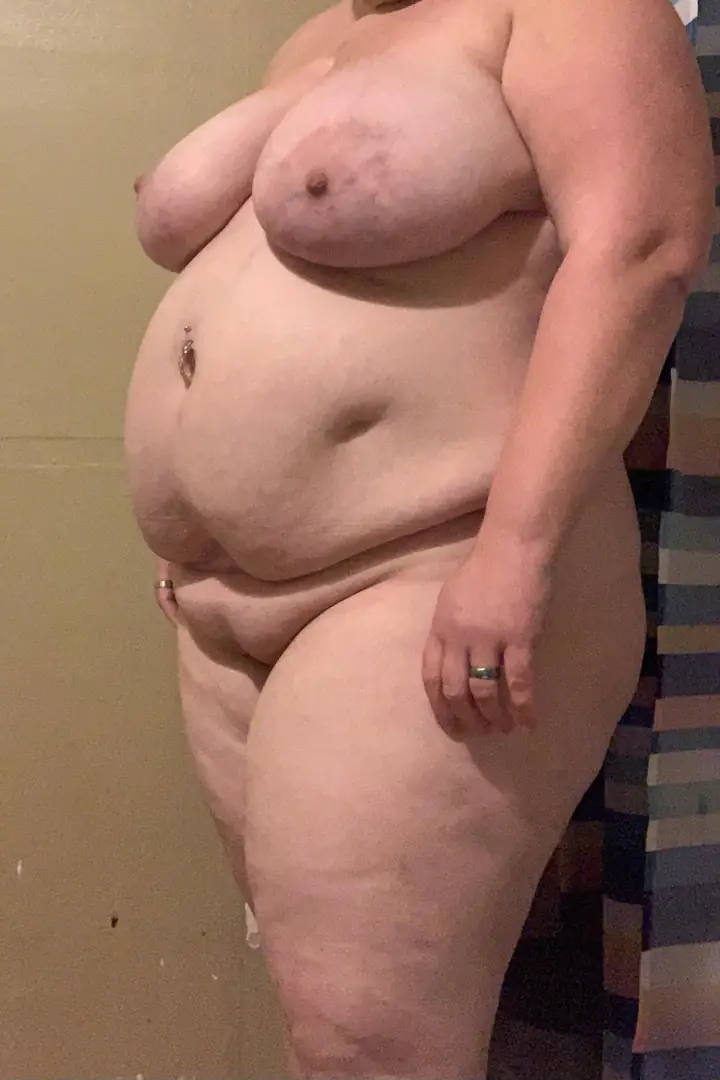 Gorgeous, Stunning, and oh-so Beautiful: Come Get a Taste of My Big Tits and Areolas