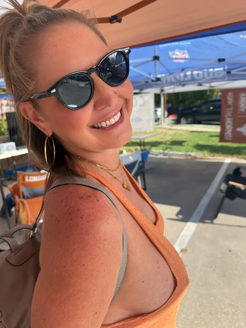 Horns Down: Come See This Fucking Awesome View