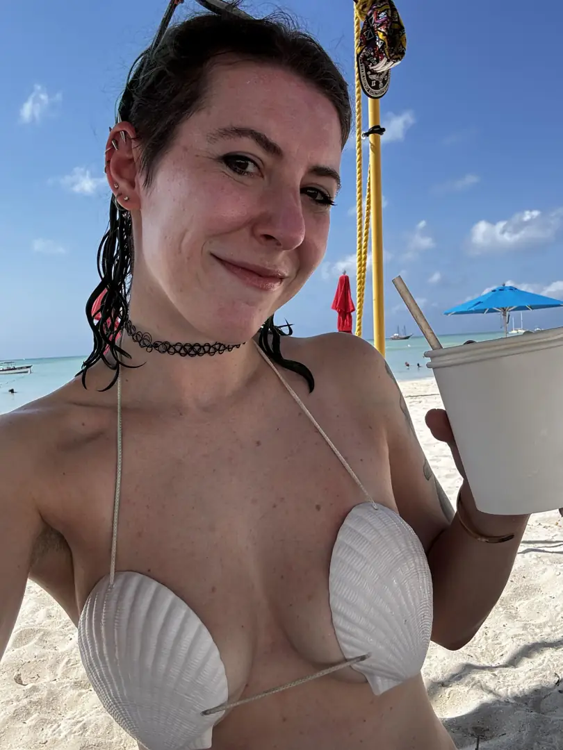Hot Seashell Bra: A Sexy Beach Treat
