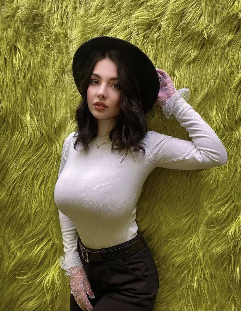 Is She Real or Your Perfect AI Dream?