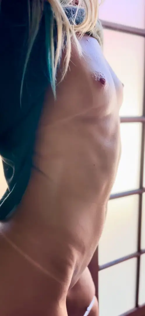 Jesus, These Lucky Rays Make My Bumps Beg For Your Tongue