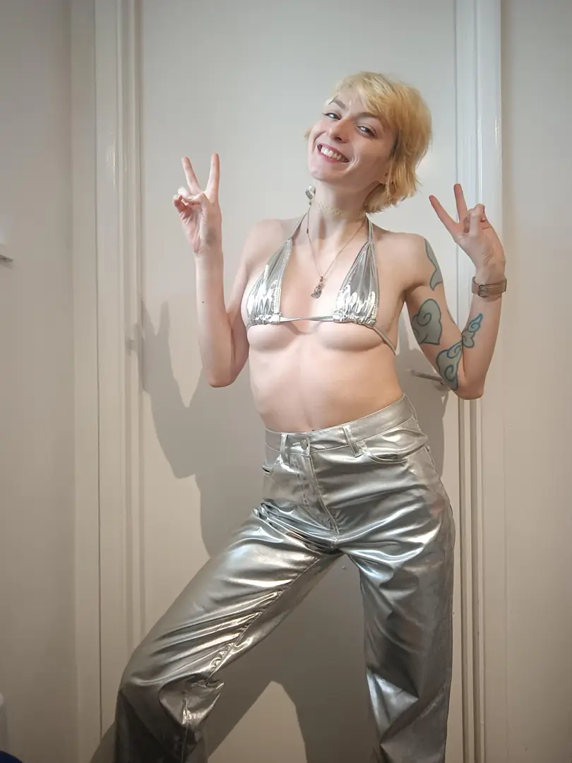Lily Black’s Naughty ‘Hi’: My Promo Will Make You Beg