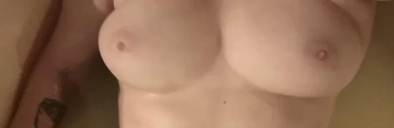 My Bathtime Boobies: Steamy, Soaked, and Ready For Your ‘Fuck Yes’