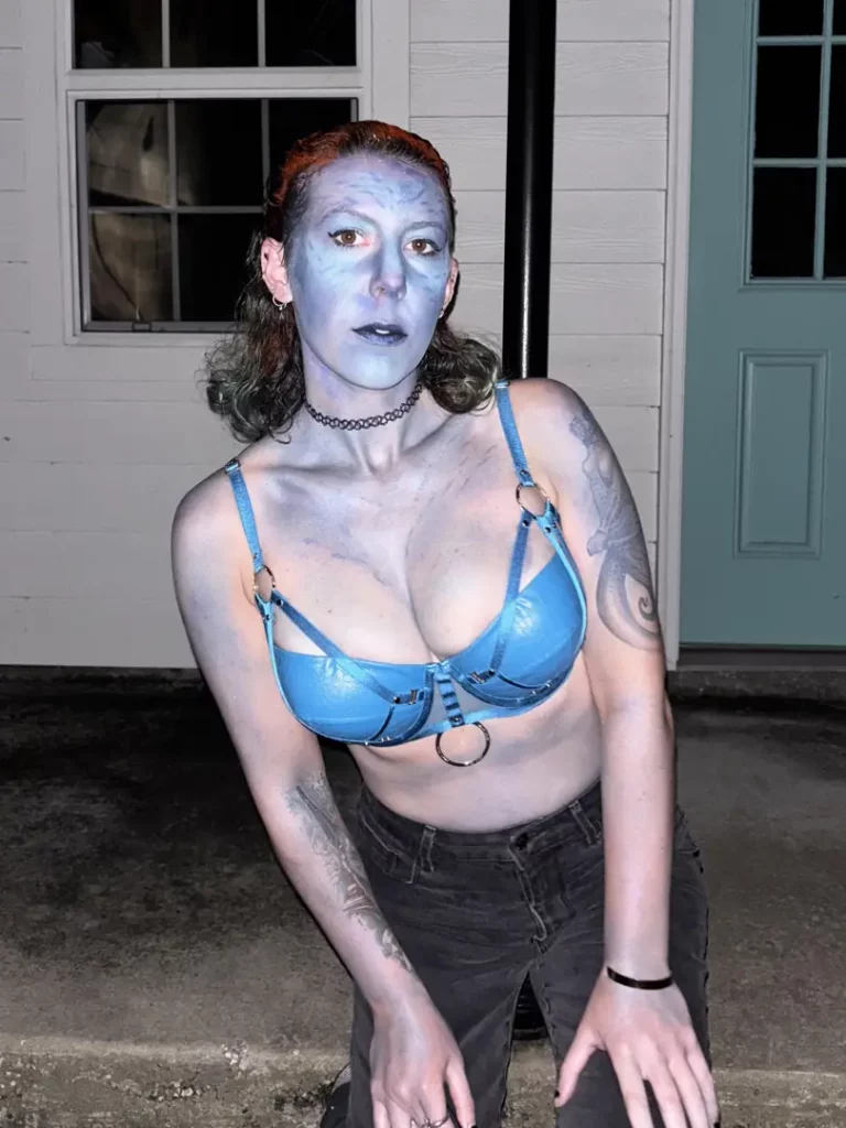 My Busty Mystique: A Dirty Peek Inside My World