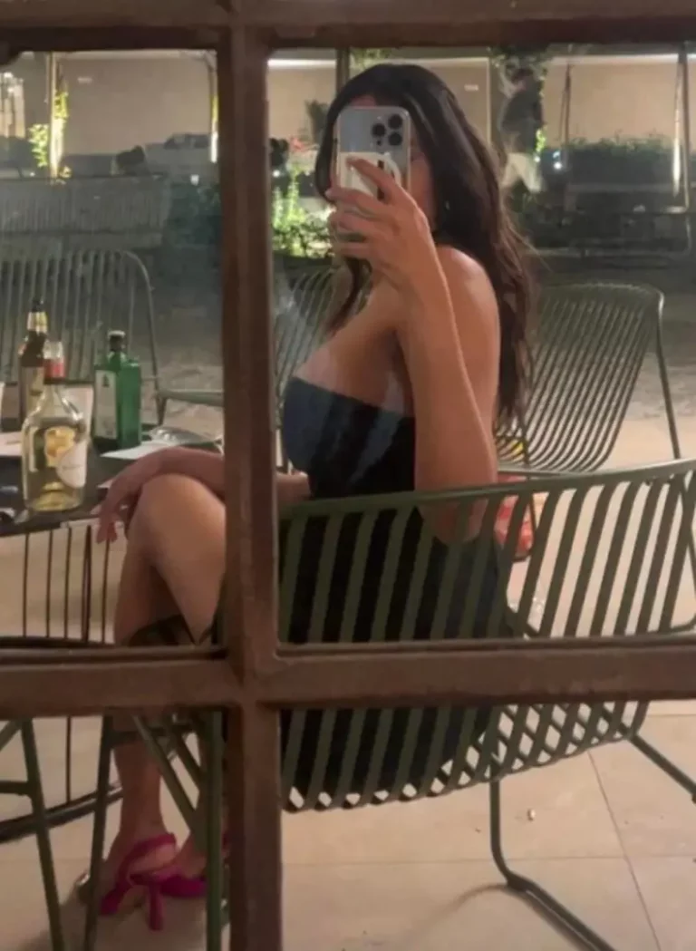 My Delicious Melons and Breathtaking Curves: A Naughty Sight to Behold