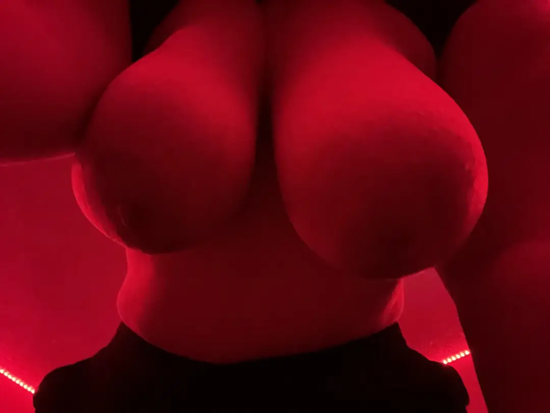 My Epic Titties, Your Face: Getting On Top Is Perfection