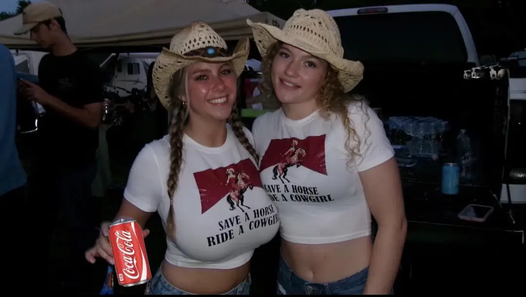 My Smile’s A Sweet Tease, My Peaks Are Overflowing