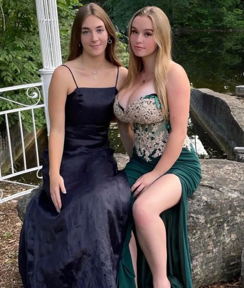 Sauce? Her Natural Beauty, Perfect Tits & Ass Will Leave You Speechless.