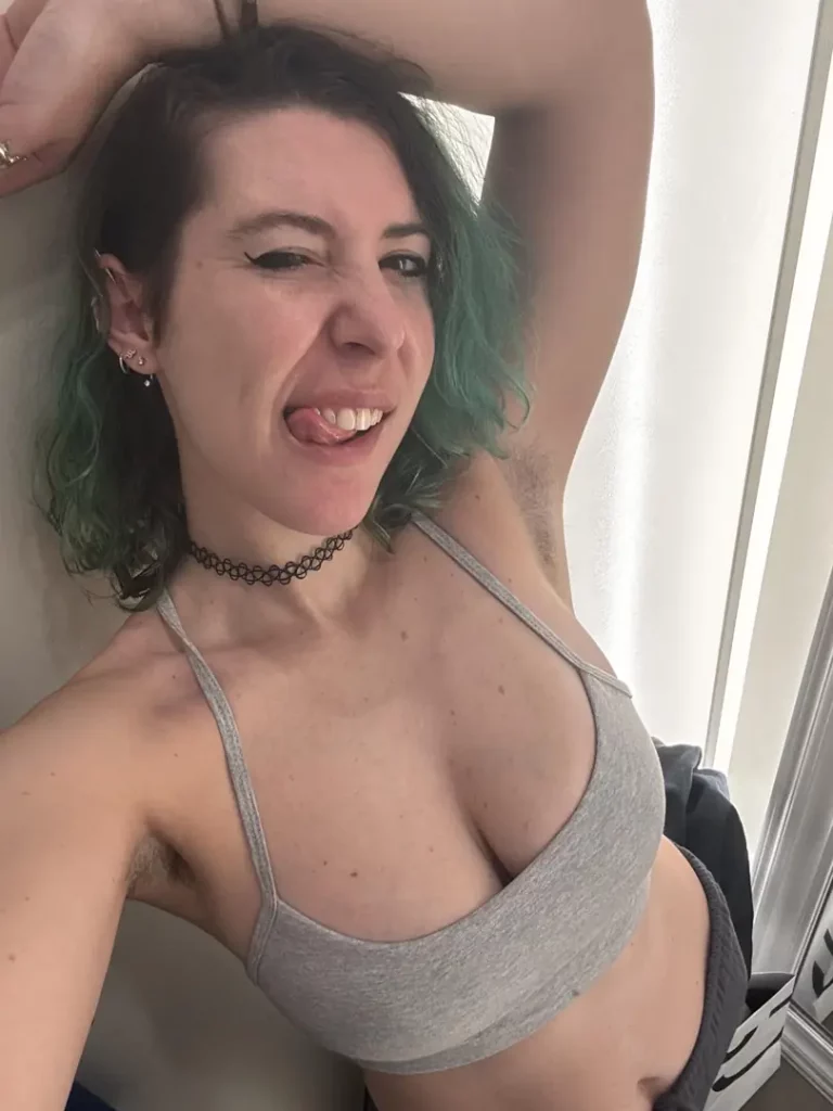 Sports bra titties
