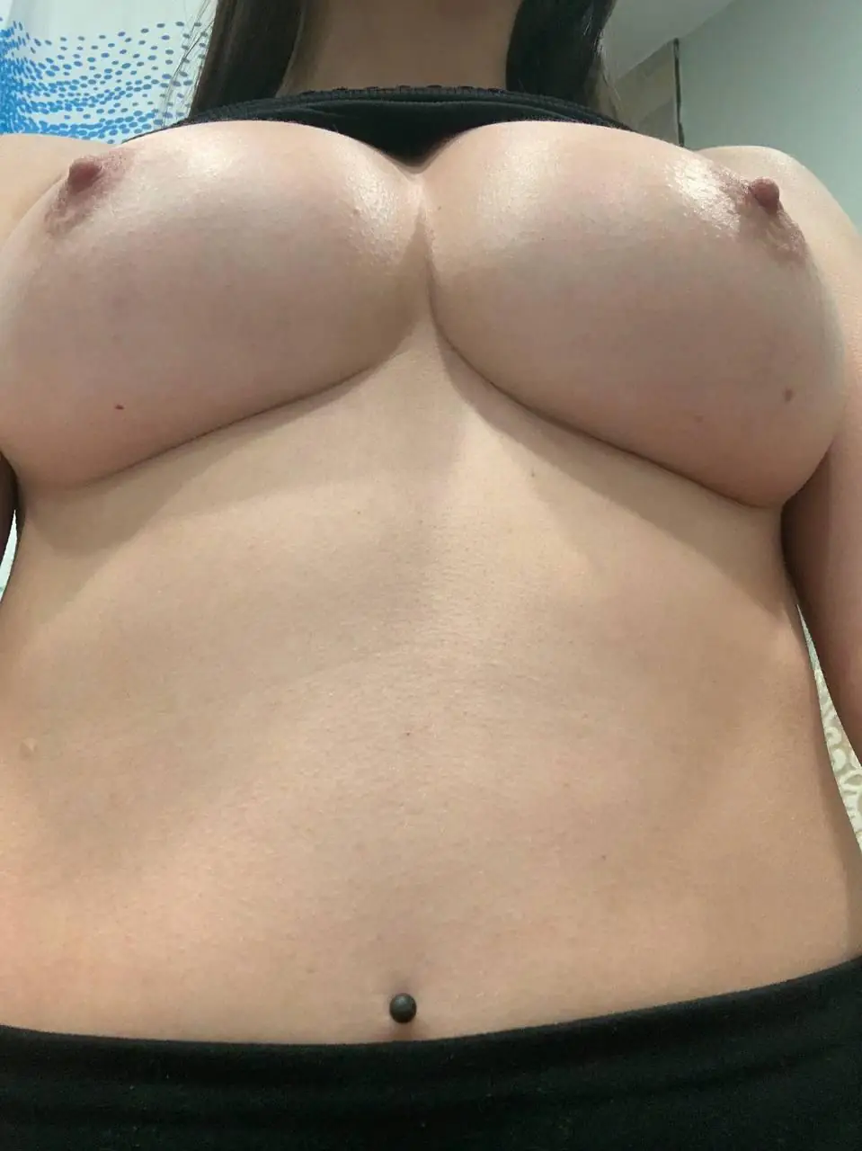 Stacked Perfection: My Full 32Ds Are Begging For Attention