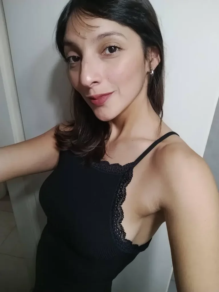 That Gorgeous Side View: Fueling Your Wildest Daydreams