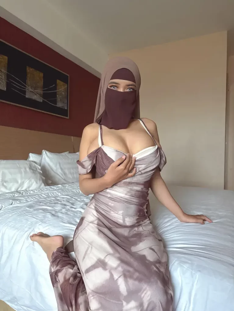 These Titties Can’t Stay Tucked Away Anymore, They’re Begging For a Suck