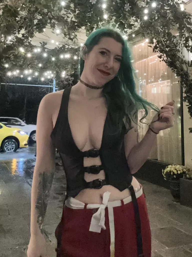 This Naughty View Sits So Right, It’ll Make You Throb