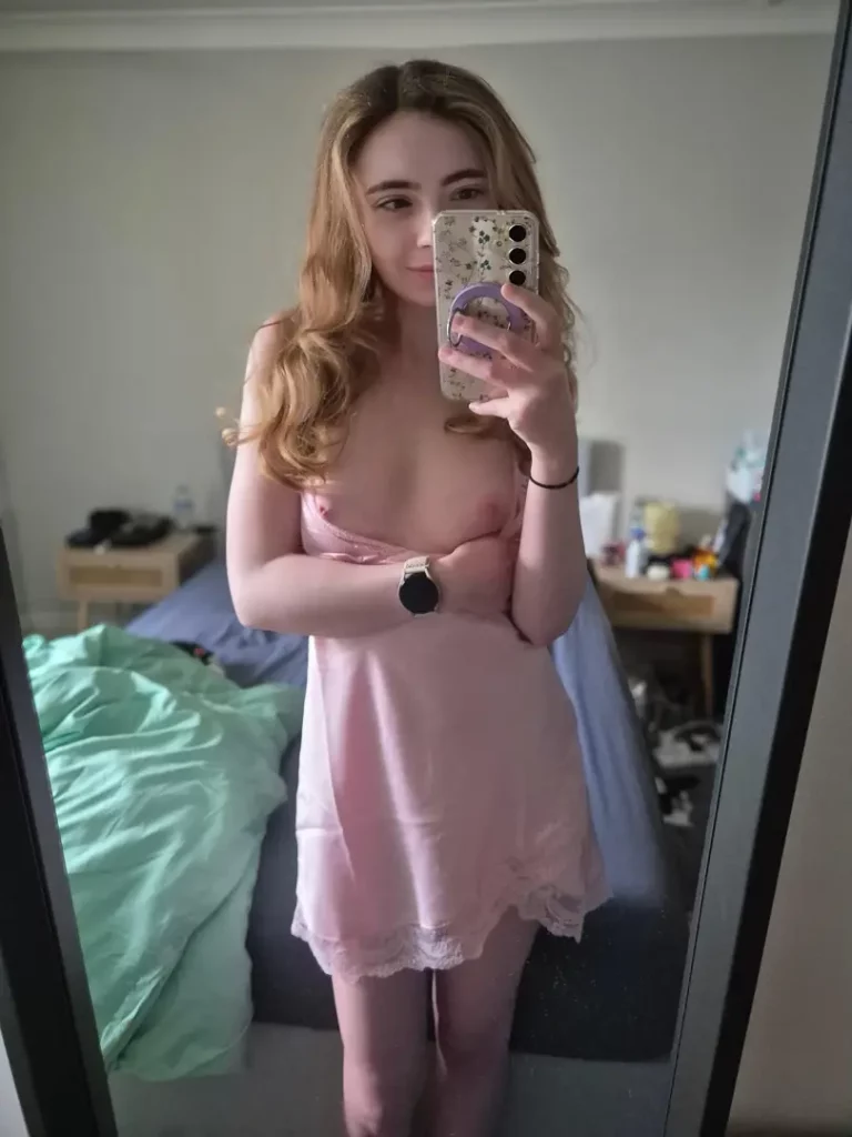 Tiny Scottish Tits: A Heavenly Good Morning Tease