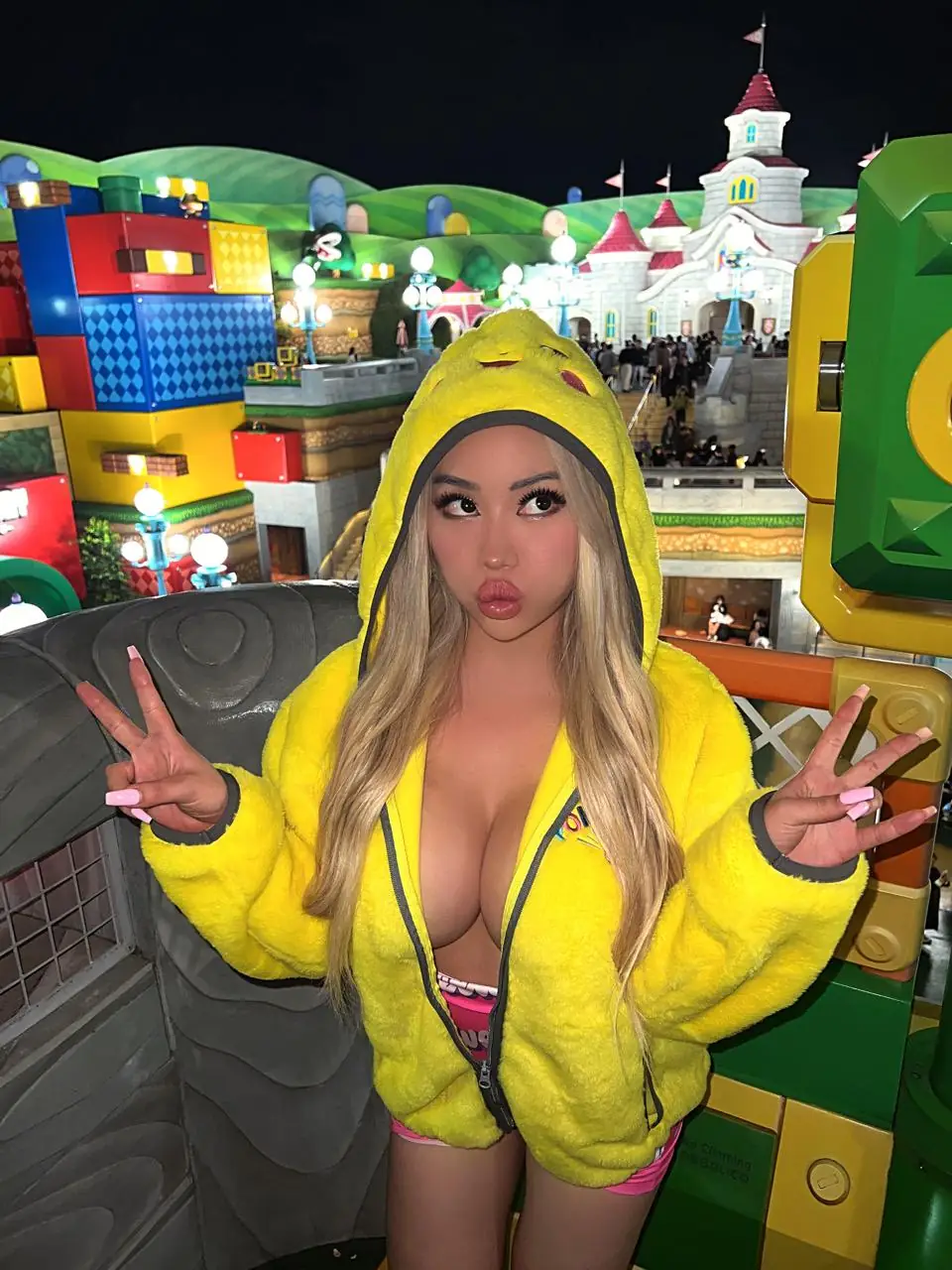 Universal’s Super Mario World: Where My Curves Get Down and Dirty