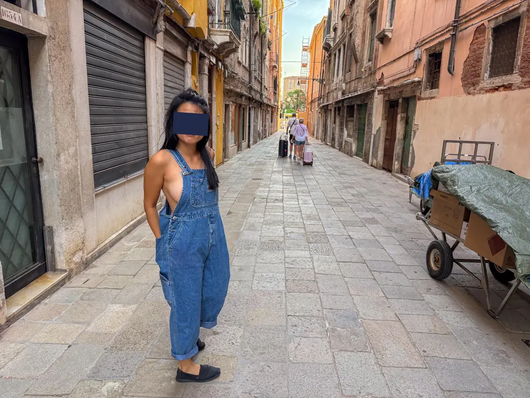 Venice: My Braless Dungarees & No Undies Are Getting Me *All* The Naughty Compliments!